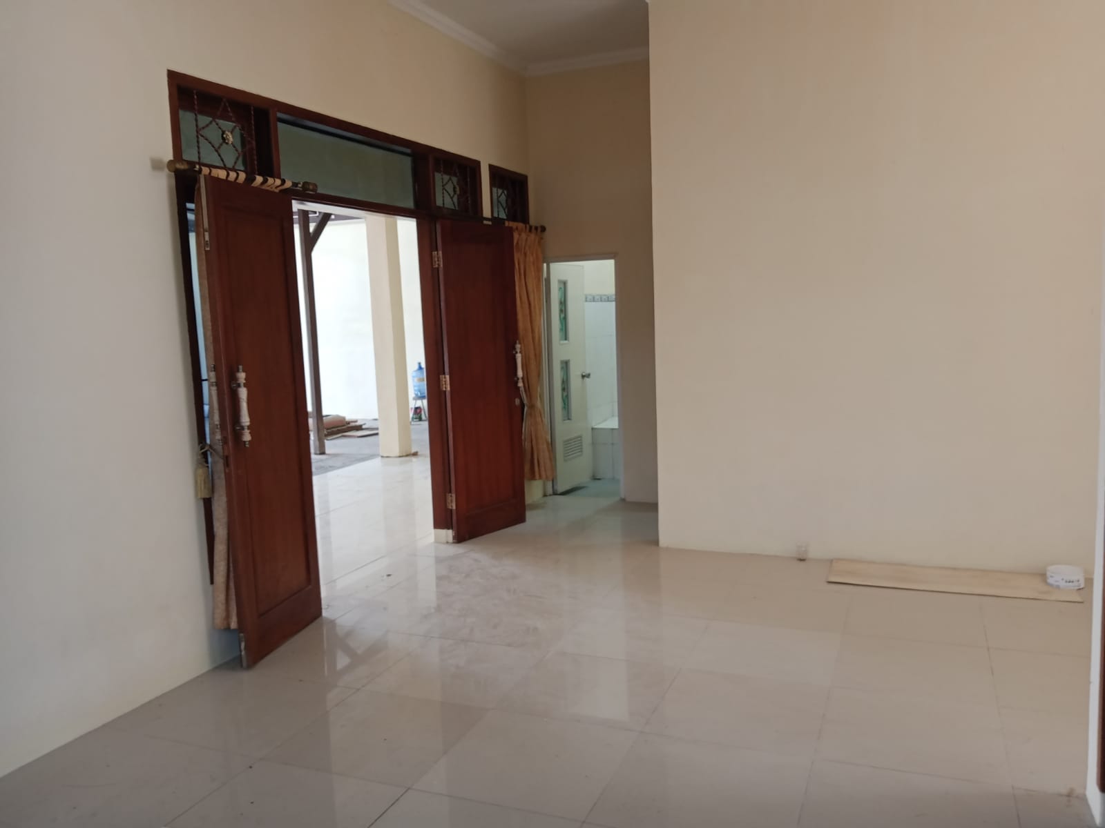 Disewakan Rumah Luas Cocok untuk Kantor 7 Menit Unsoed