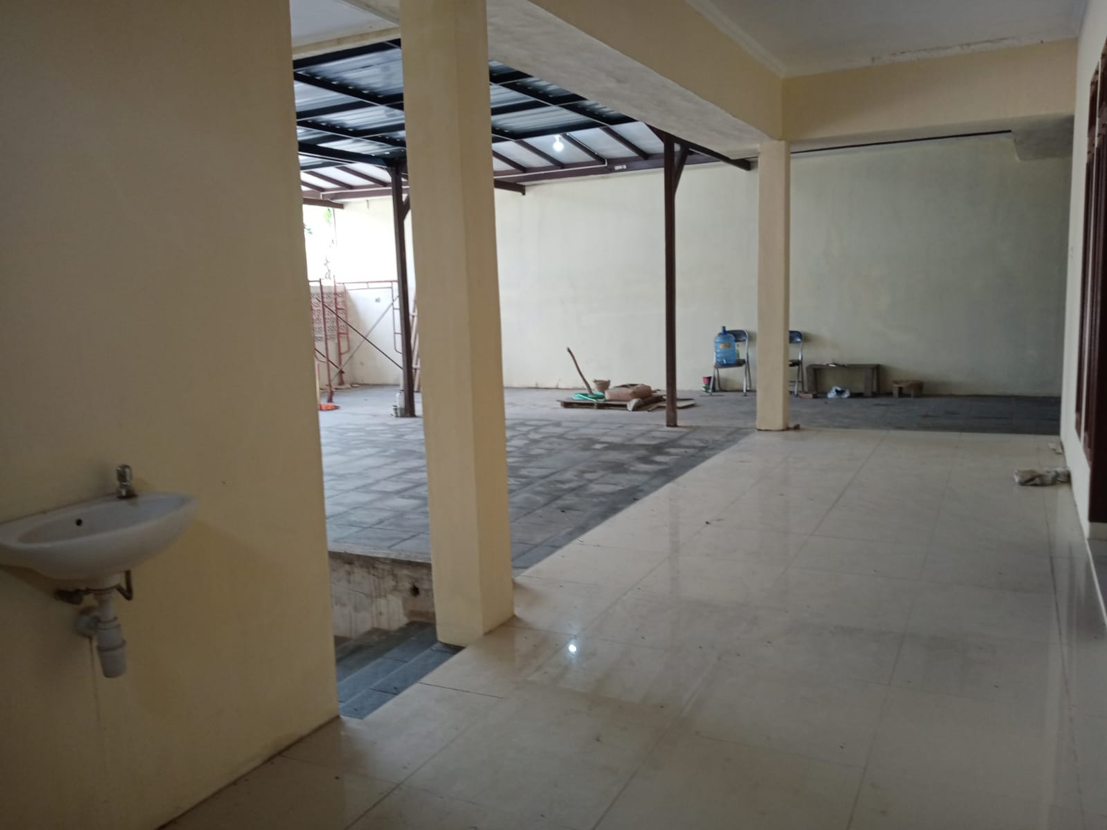 Disewakan Rumah Luas Cocok untuk Kantor 7 Menit Unsoed
