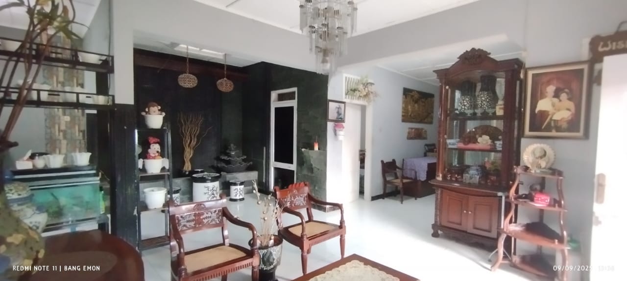 Dijual Rumah Hook Perum Tengah Kota, Dekat RST Wijaya Kusuma