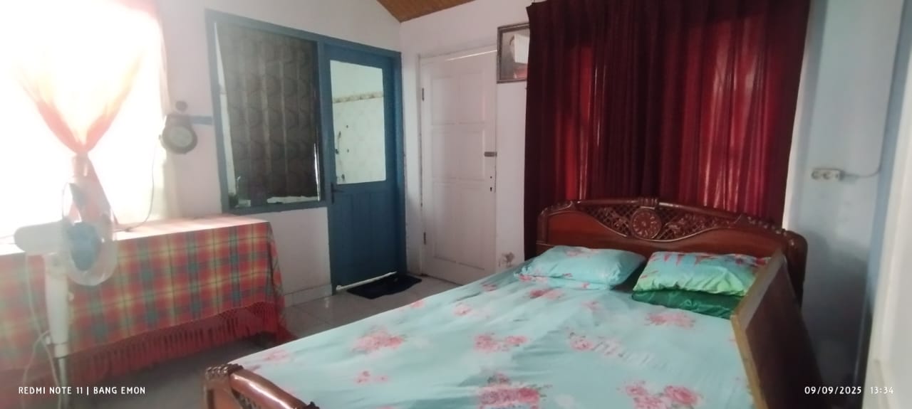 Dijual Rumah Hook Perum Tengah Kota, Dekat RST Wijaya Kusuma