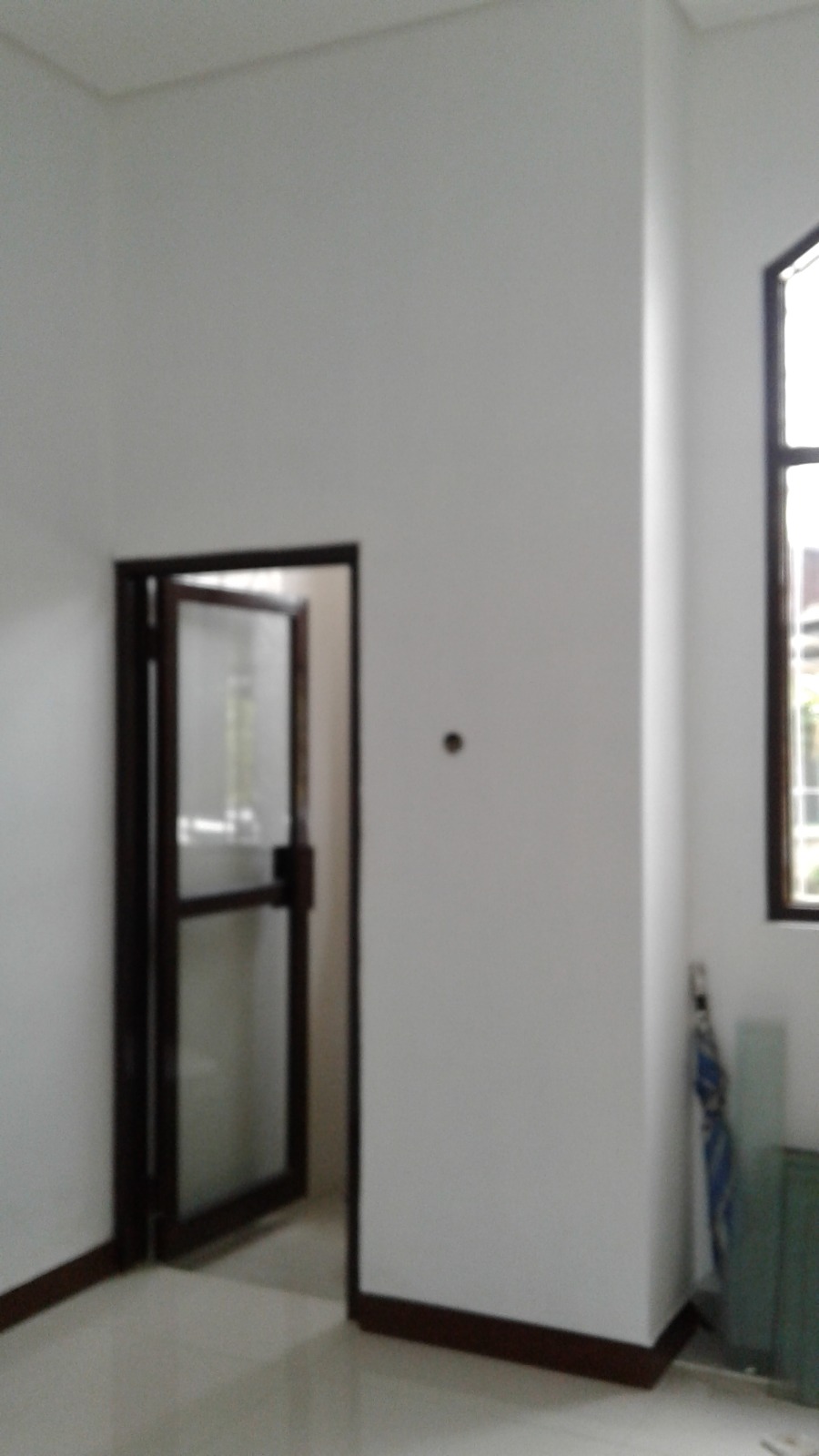 Disewakan Rumah Mewah 3 Lantai Tengah Kota Purwokerto 5 Menit ke Alun-Alun.