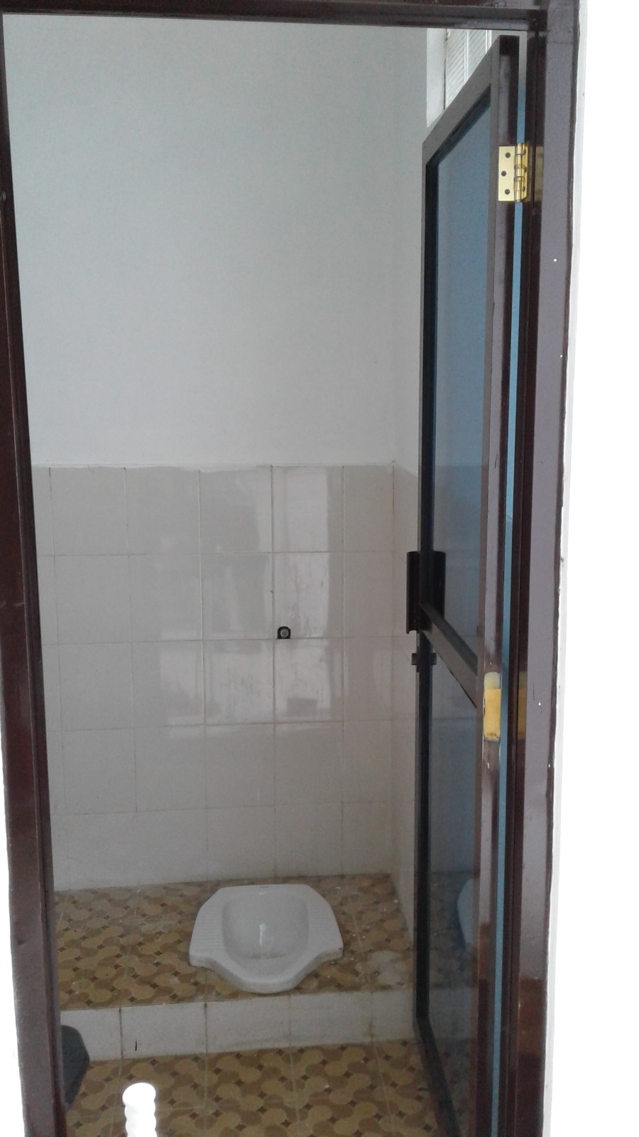 Disewakan Rumah Mewah 3 Lantai Tengah Kota Purwokerto 5 Menit ke Alun-Alun.