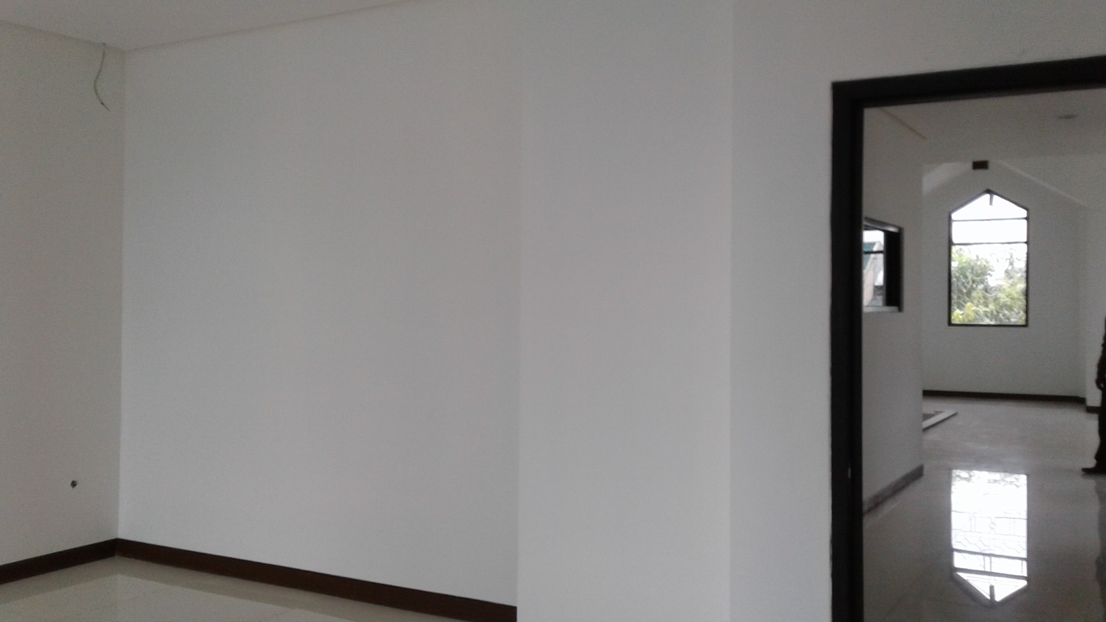 Disewakan Rumah Mewah 3 Lantai Tengah Kota Purwokerto 5 Menit ke Alun-Alun.