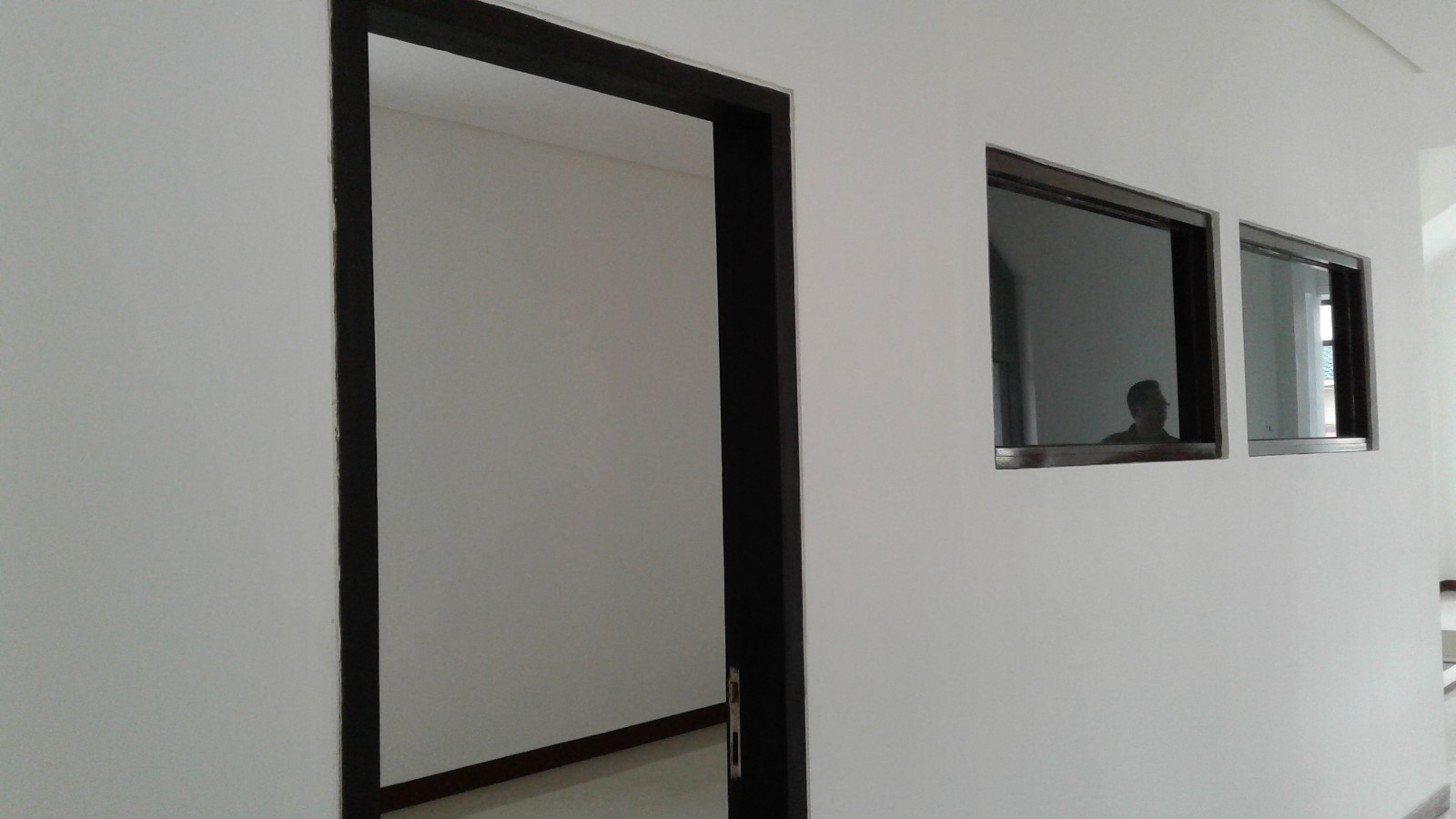 Disewakan Rumah Mewah 3 Lantai Tengah Kota Purwokerto 5 Menit ke Alun-Alun.