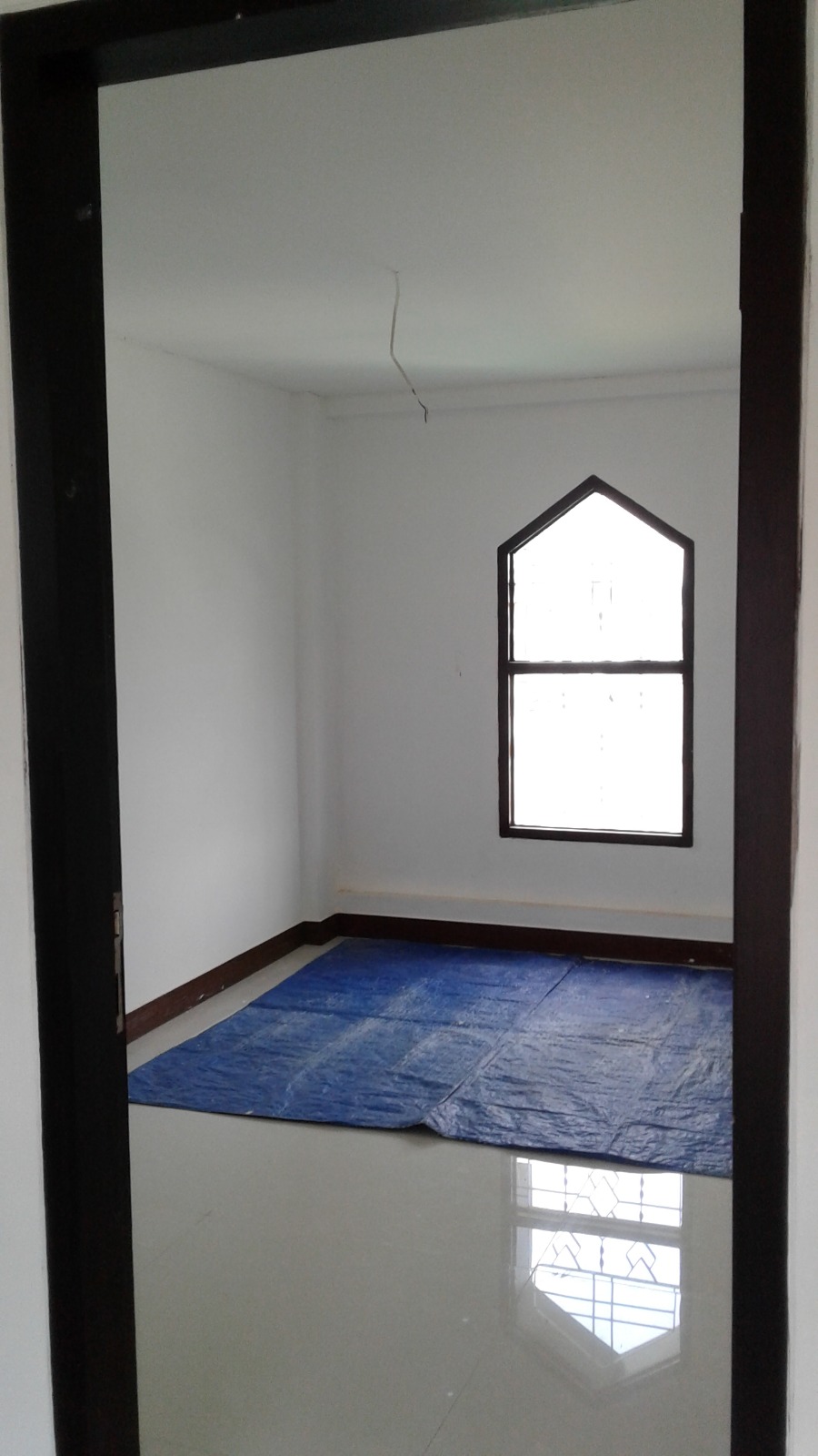 Disewakan Rumah Mewah 3 Lantai Tengah Kota Purwokerto 5 Menit ke Alun-Alun.