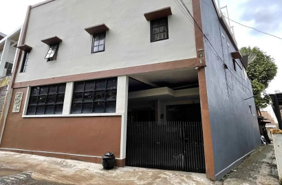 Rumah Kos Bagus Dekat AMIKOM dan UNSUD