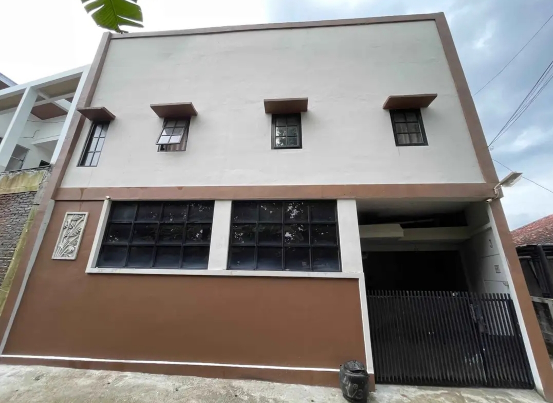 Rumah Kos Bagus Dekat AMIKOM dan UNSUD
