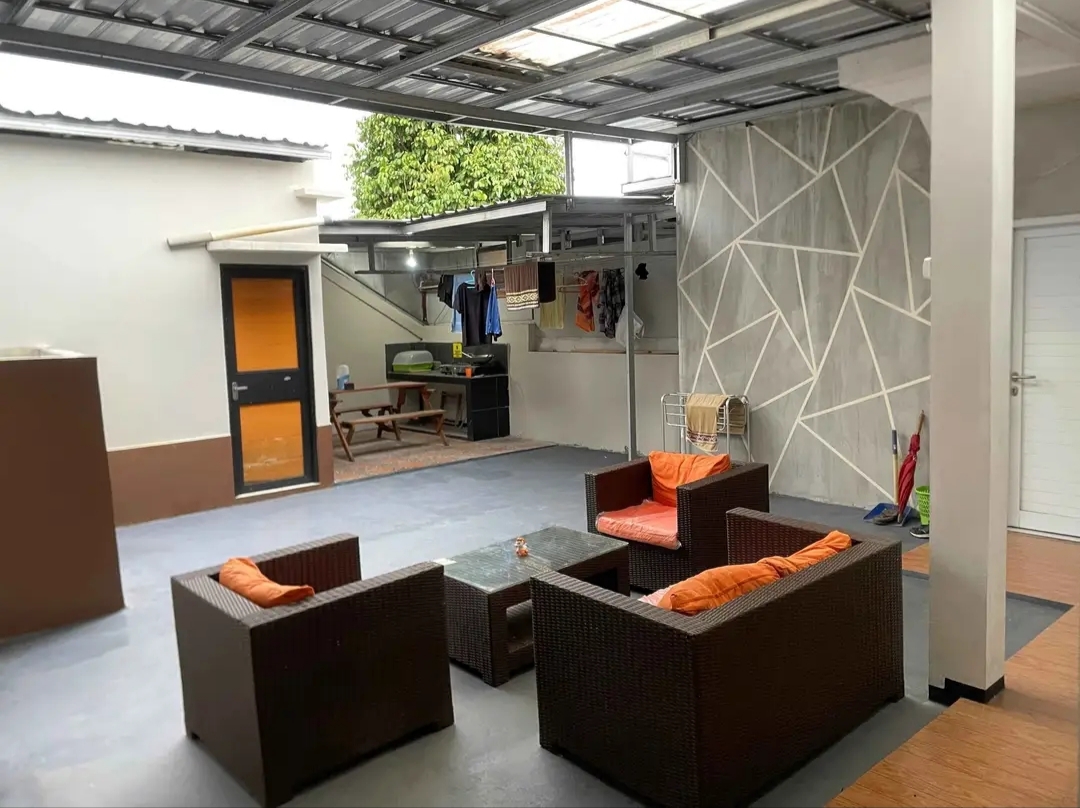 Rumah Kos Bagus Dekat AMIKOM dan UNSUD