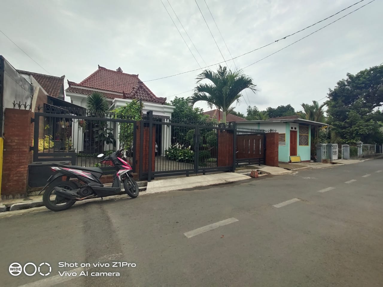 Rumah Cantik Asri Kayu Jati Area Utara Purwokerto