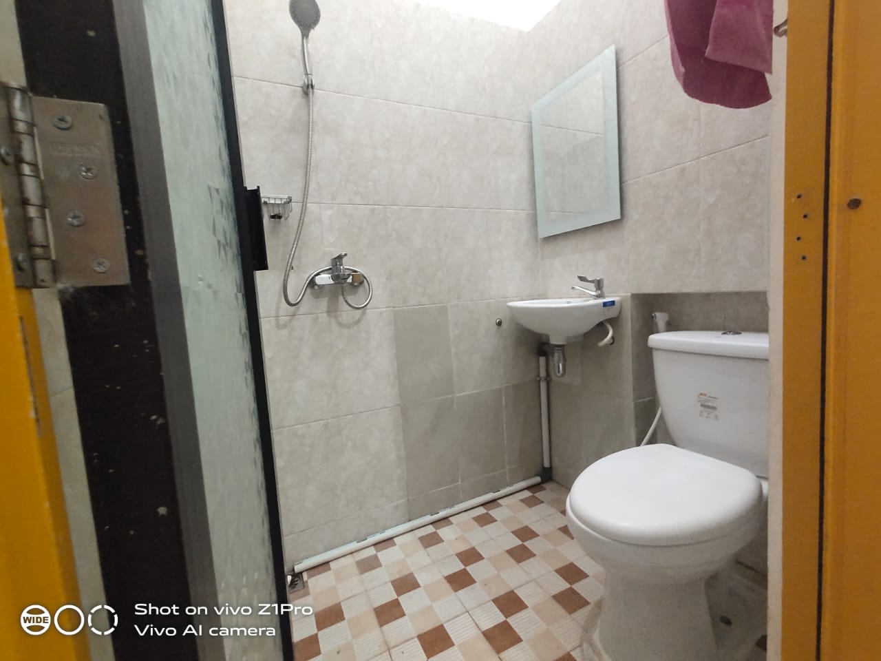 Rumah Cantik Asri Kayu Jati Area Utara Purwokerto