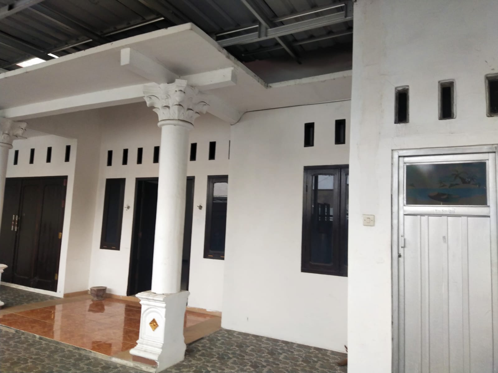 Rumah Siap Huni Pinggir Jalan Raya  Purwokerto Utara