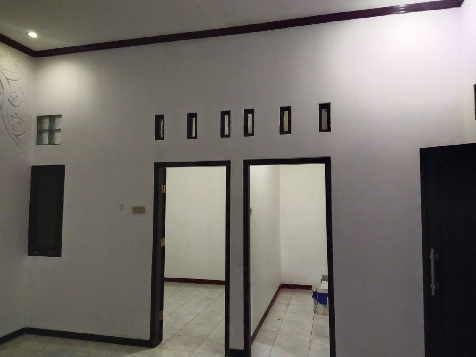 Rumah Siap Huni Pinggir Jalan Raya  Purwokerto Utara