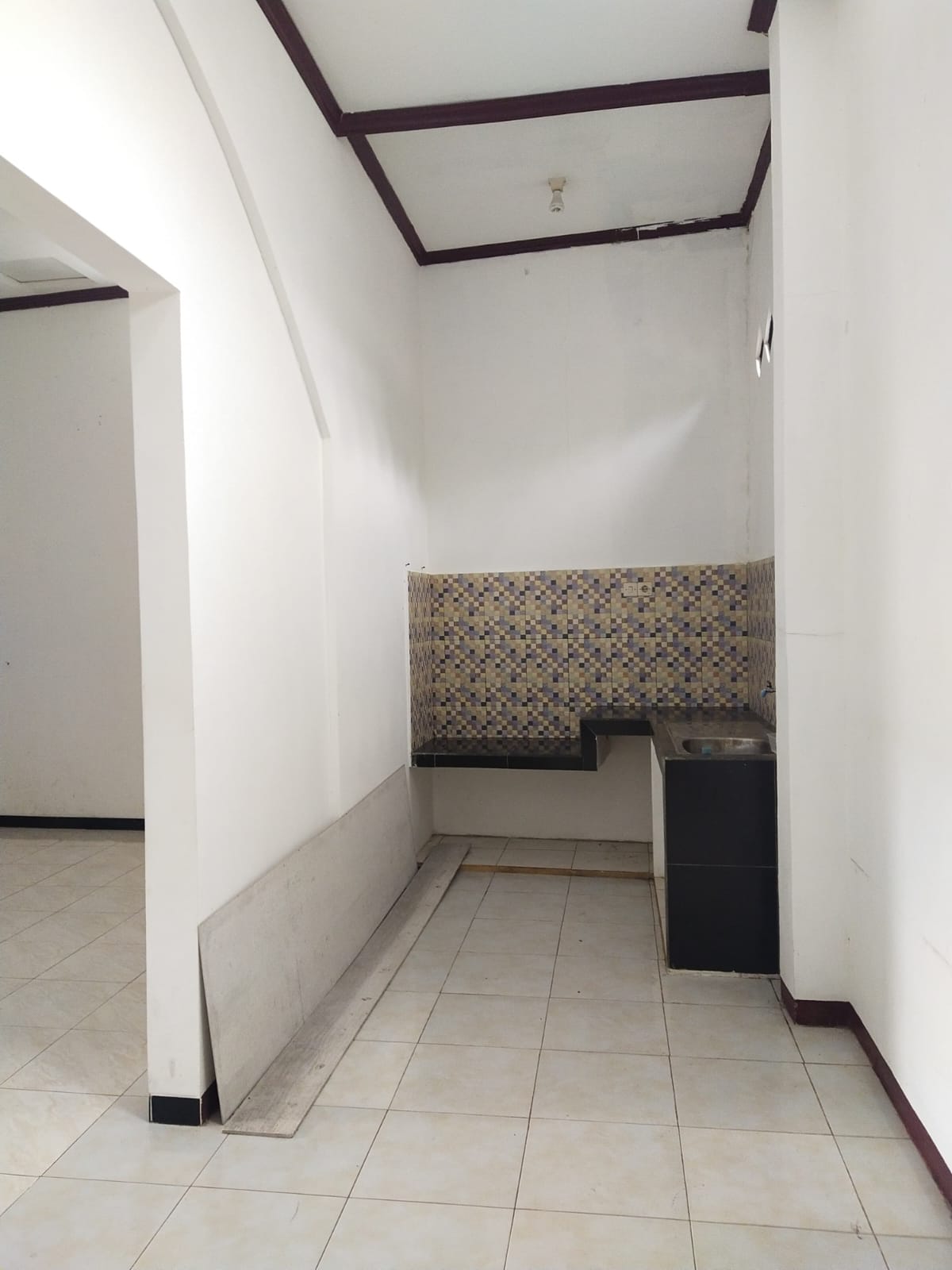 Rumah Siap Huni Pinggir Jalan Raya  Purwokerto Utara