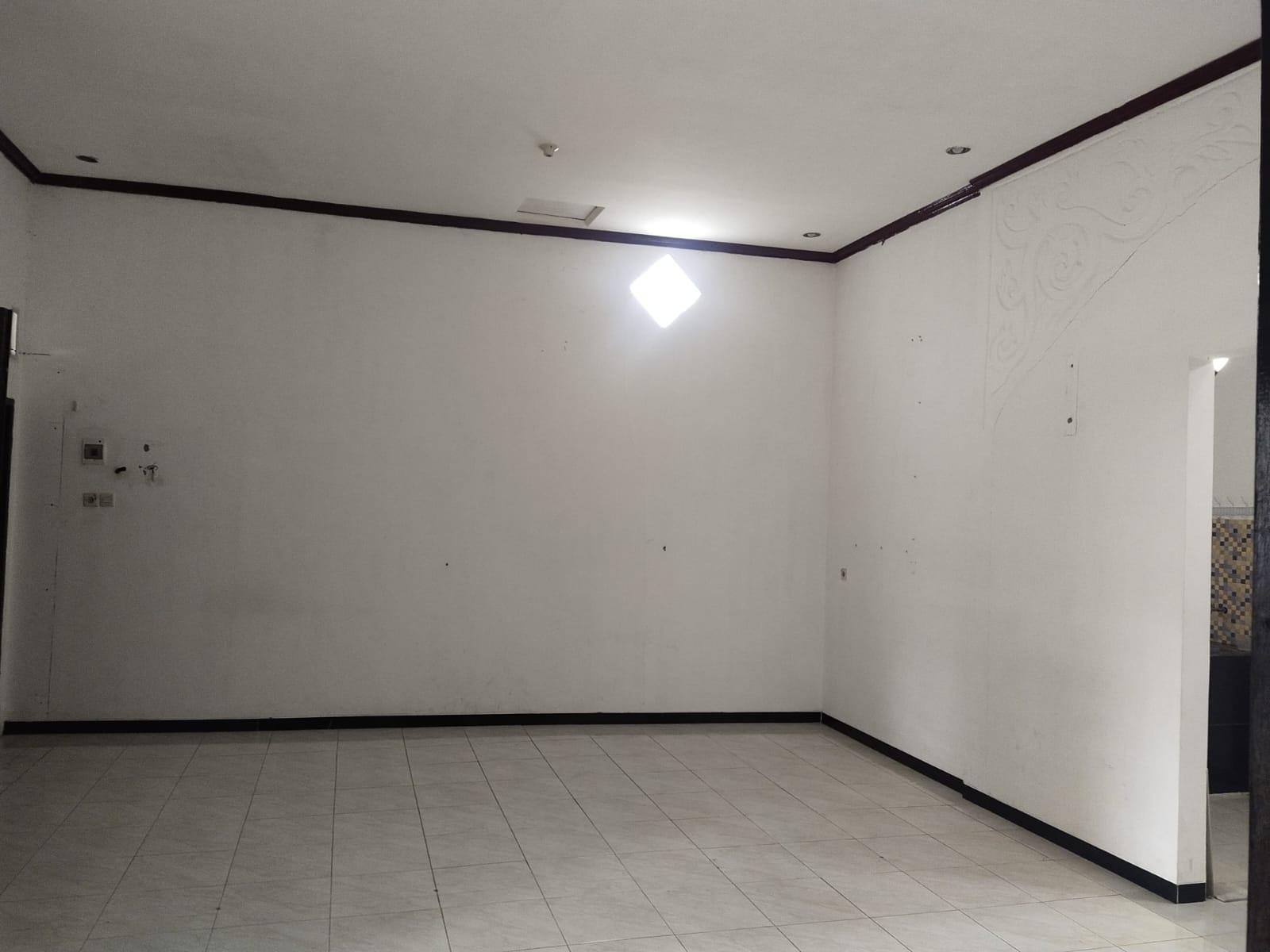 Rumah Siap Huni Pinggir Jalan Raya  Purwokerto Utara