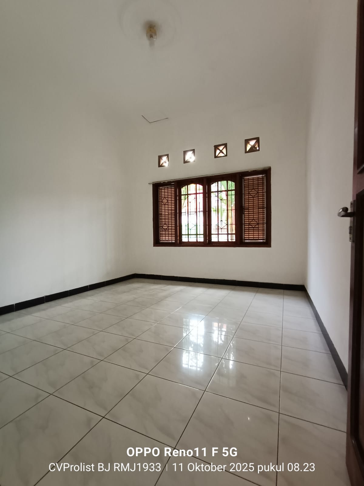 Disewakan Rumah Bagus Besar Strategis Tengah Kota Purwokerto