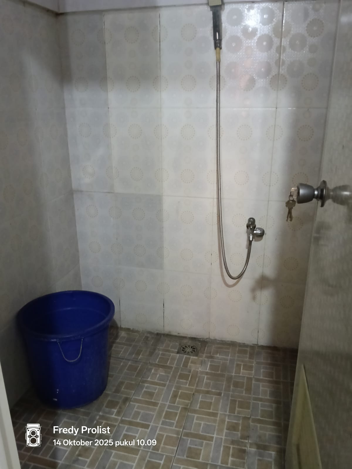 Dijual Rumah Cocok Untuk Usaha Showroom Mobil - 8 Menit Alun-Alun Purwokerto
