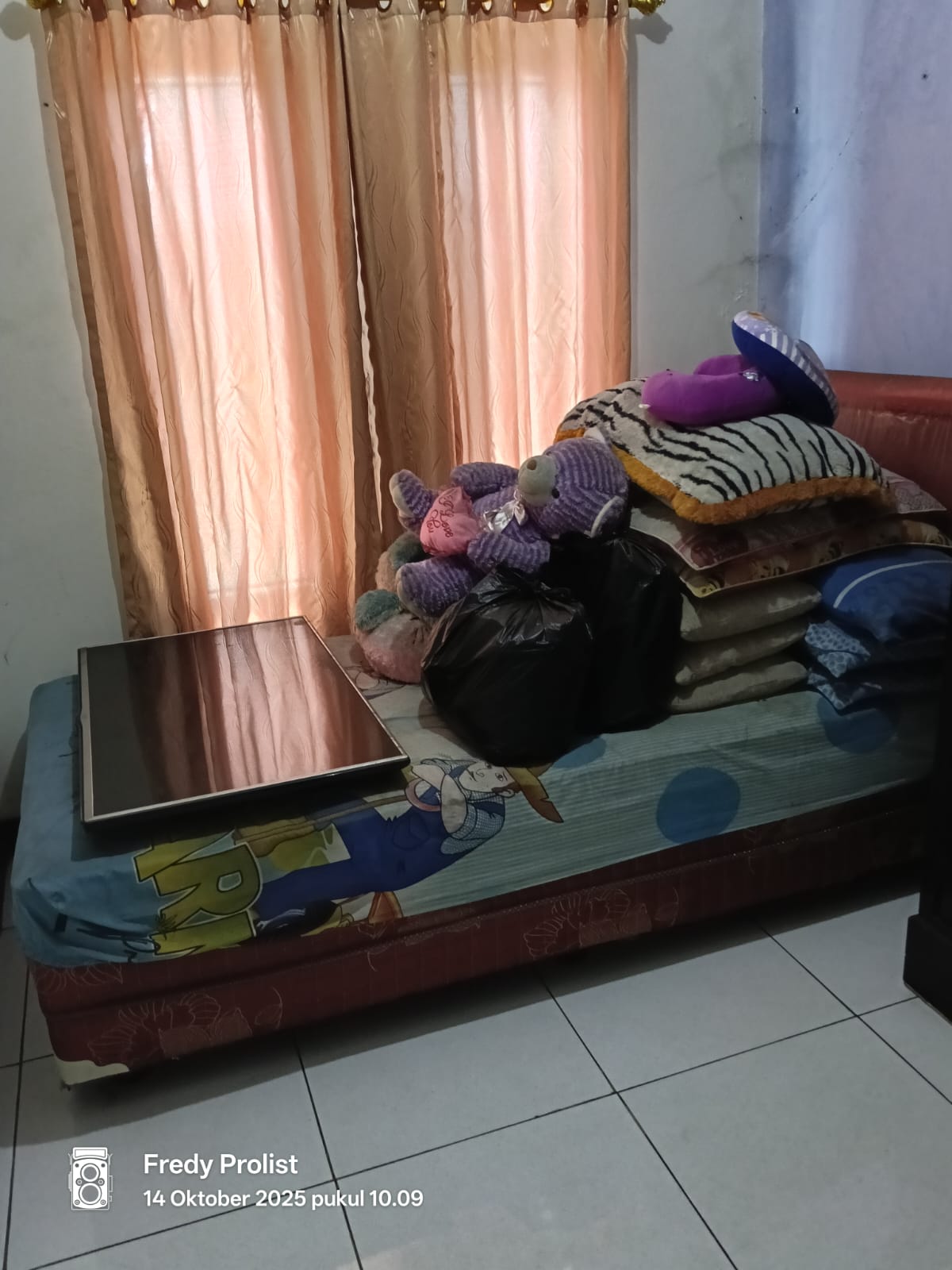 Dijual Rumah Cocok Untuk Usaha Showroom Mobil - 8 Menit Alun-Alun Purwokerto