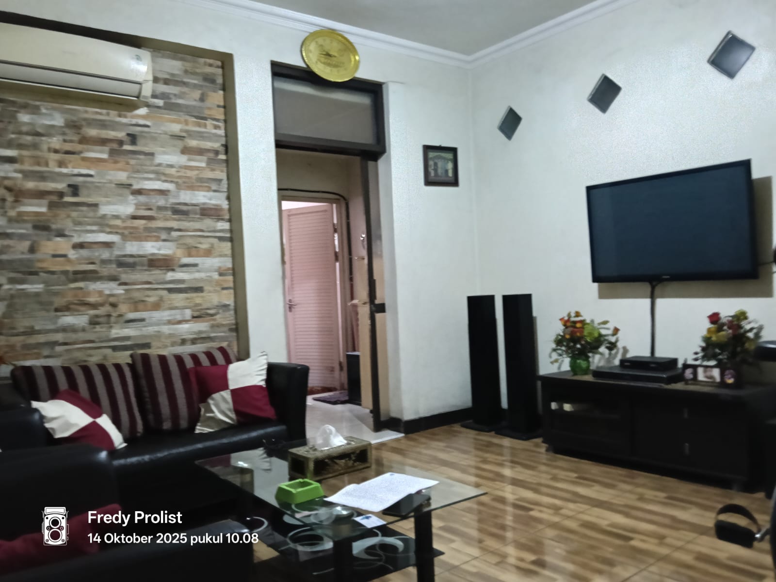Dijual Rumah Cocok Untuk Usaha Showroom Mobil - 8 Menit Alun-Alun Purwokerto