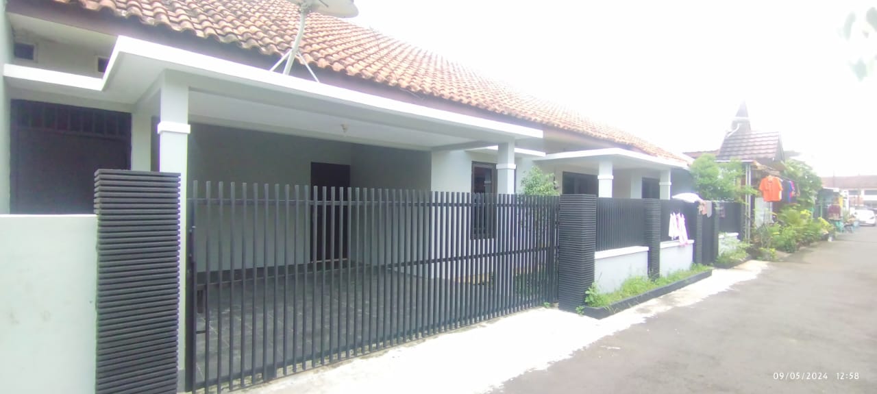Disewakan Rumah Non perum 4 Kamar Furnished, 2 Menit Aston Hotel Purwokerto