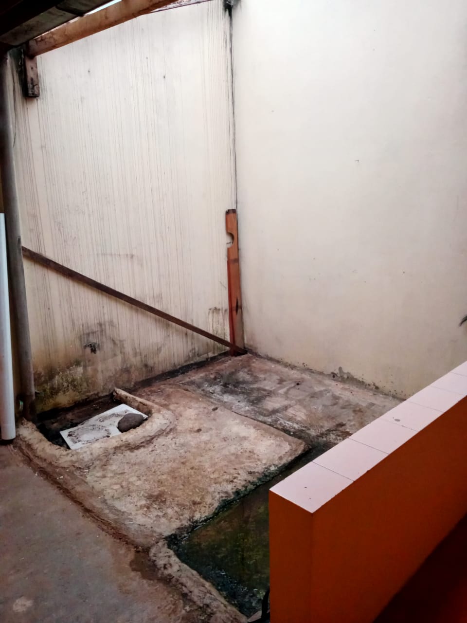 Dijual Rumah Cantik Cocok Utk Keluarga Atau Kosan, Dekat UMP - Turun Harga