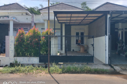 Rumah Murah Ada Halaman Belakang Area Purwokerto Selatan