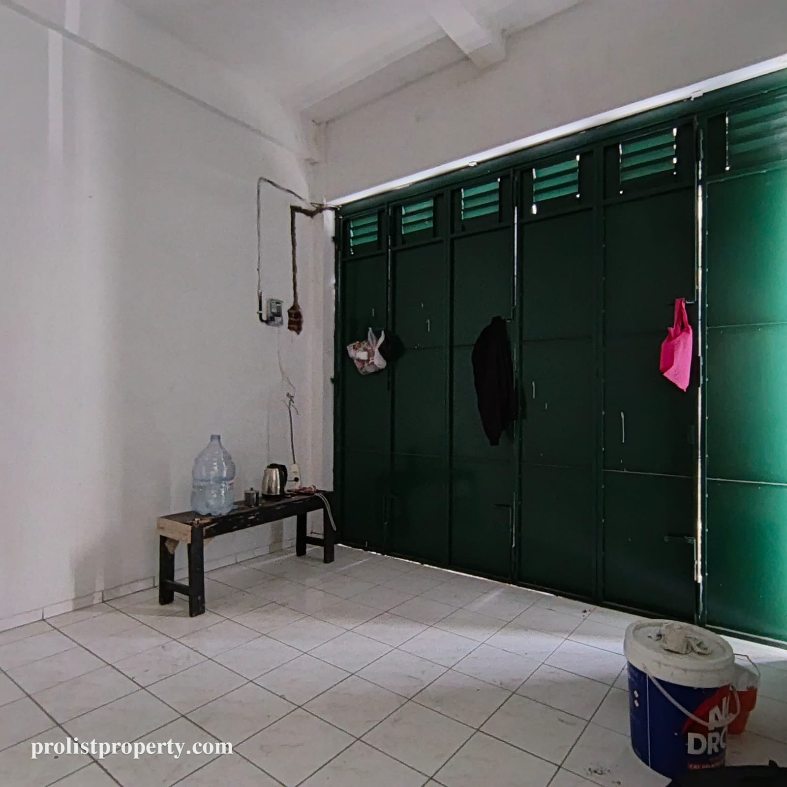 Disewakan Ruko Strategis Dijalan JendSud Purwokerto - 4 menit Dari Alun-Alun