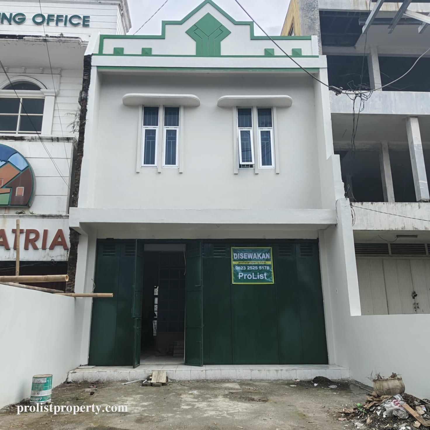 Disewakan Ruko Strategis Dijalan JendSud Purwokerto - 4 menit Dari Alun-Alun