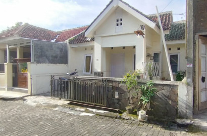 JUAL CEPAT RUMAH 2 KAMAR, 4MENIT SMA 1 SOKARAJA