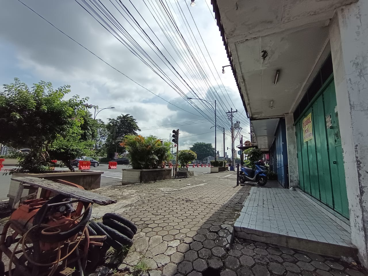 Dijual Ruko dengan lokasi hook seberang alun-alun Kota Purwokerto