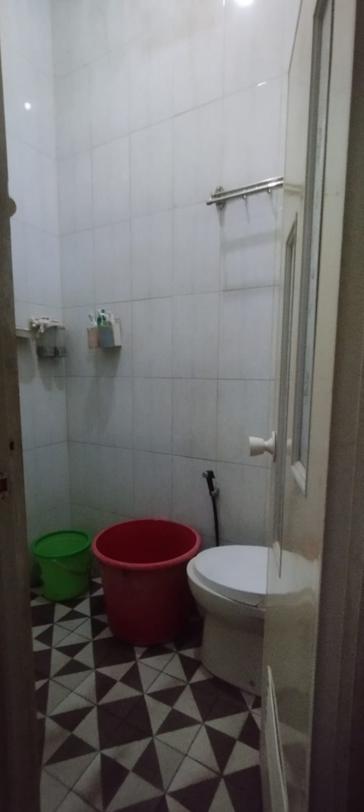 DIJUAL RUMAH HOOK 4 KAMAR, 8 MENIT STASIUN PURWOKERTO