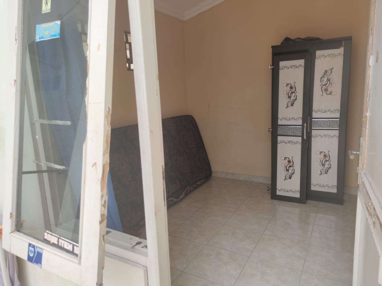 Dijual Rumah Kos 8 Kamar 2 Menit Unsoed