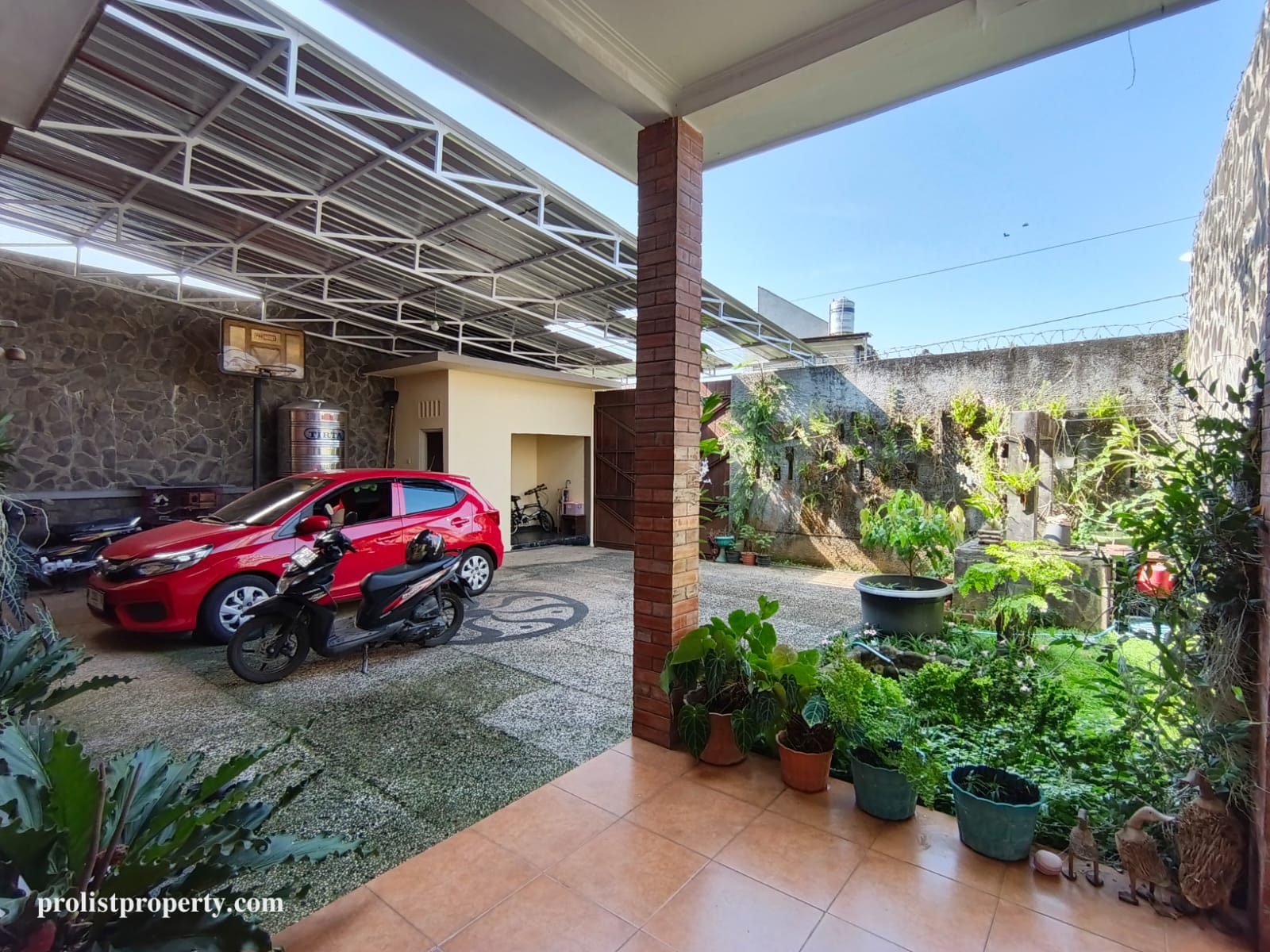 Dijual Rumah Serasa Villa Dengan View Gunung slamet - Banyak Bonusnya!
