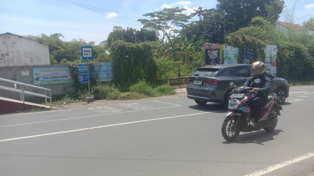 Dijual Tanah Luas bonus bangunan  di depan Depo Pelita Sokaraja