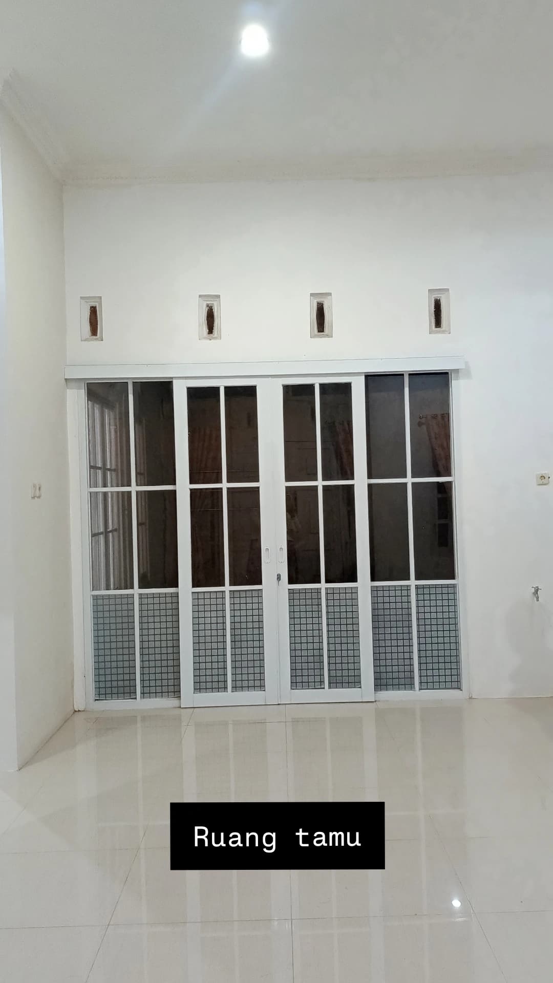 Disewakan Rumah Cantik Siap Huni Dekat SPN dan AMIKOM