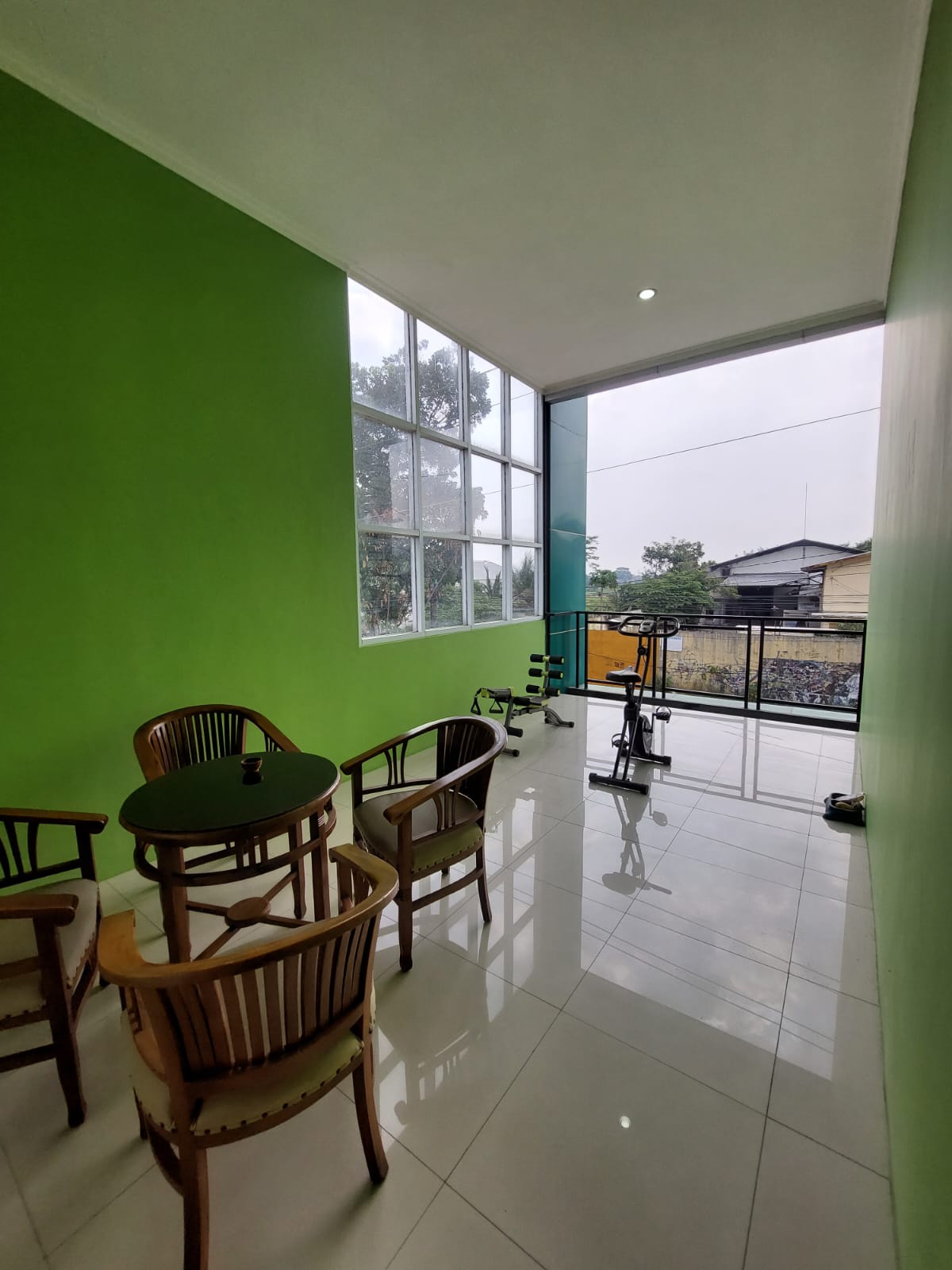 Dijual  Rumah 2 Lantai Pinggir Jalan 2 Menit UMP Purwokerto