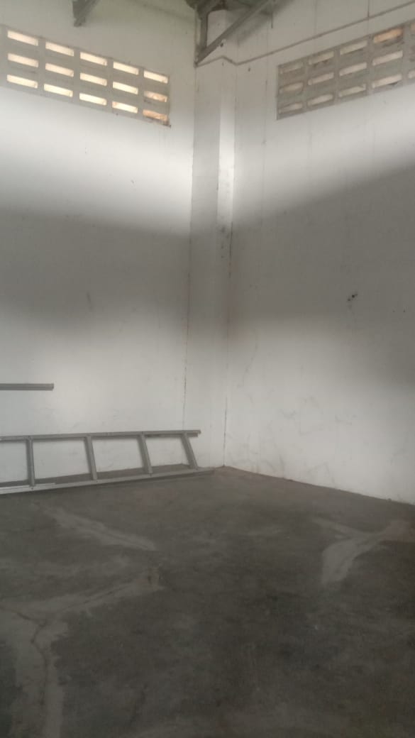 Dijual Tanah Kering Bonus Gudang Kantor Plus Tembok keliling depan Polsek Banyumas
