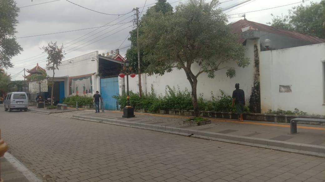 Dijual Rumah di kota lama Banyumas dengan halaman luas cocok untuk usaha