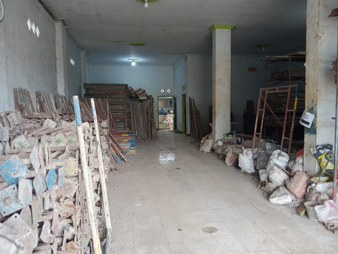 Dijual Toko Lebar Bagus Cocok Untuk Minimarket Di Sumbang Purwokerto