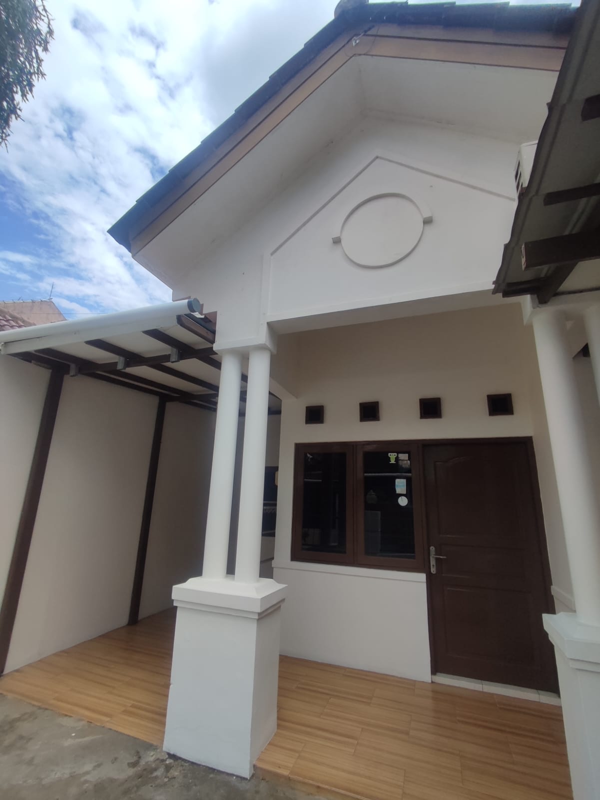 Disewakan Rumah Full Furnish 5 Menit Unsoed