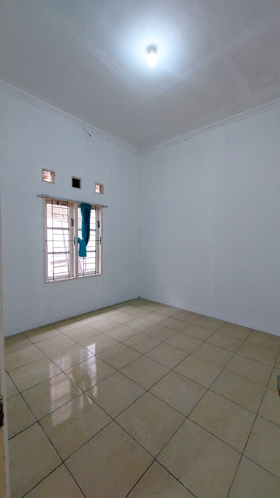 Rumah Hook Perum One Gate Hanya 7 Menit Ke Stasiun