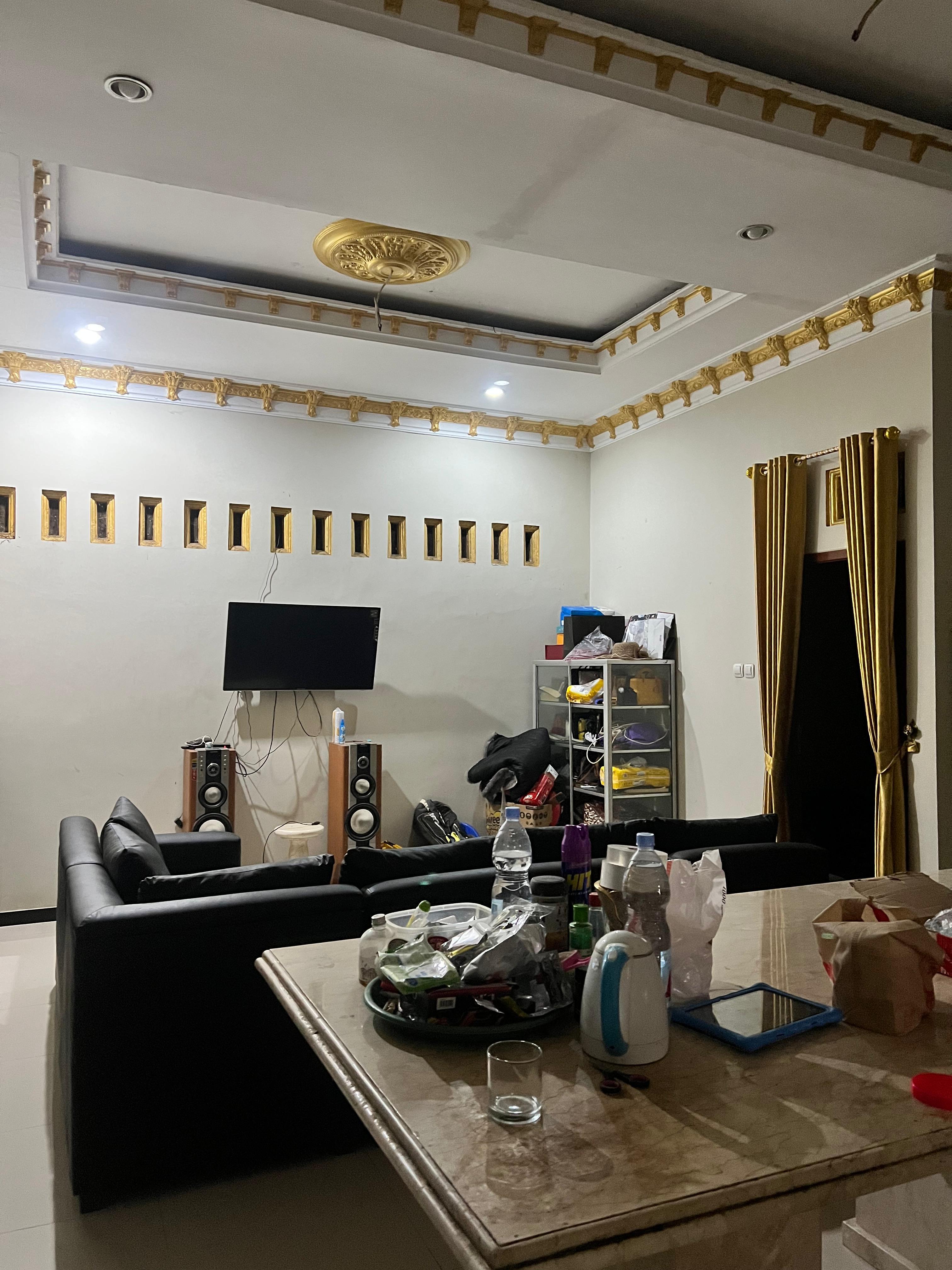 Dijual Rumah Super Lega Akses Mobil Papasan 6 Menit Kampus Harbang