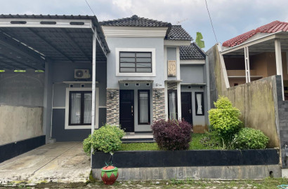 Dijual Rumah Full Furnished 4 Menit Pasar Karang Lewas