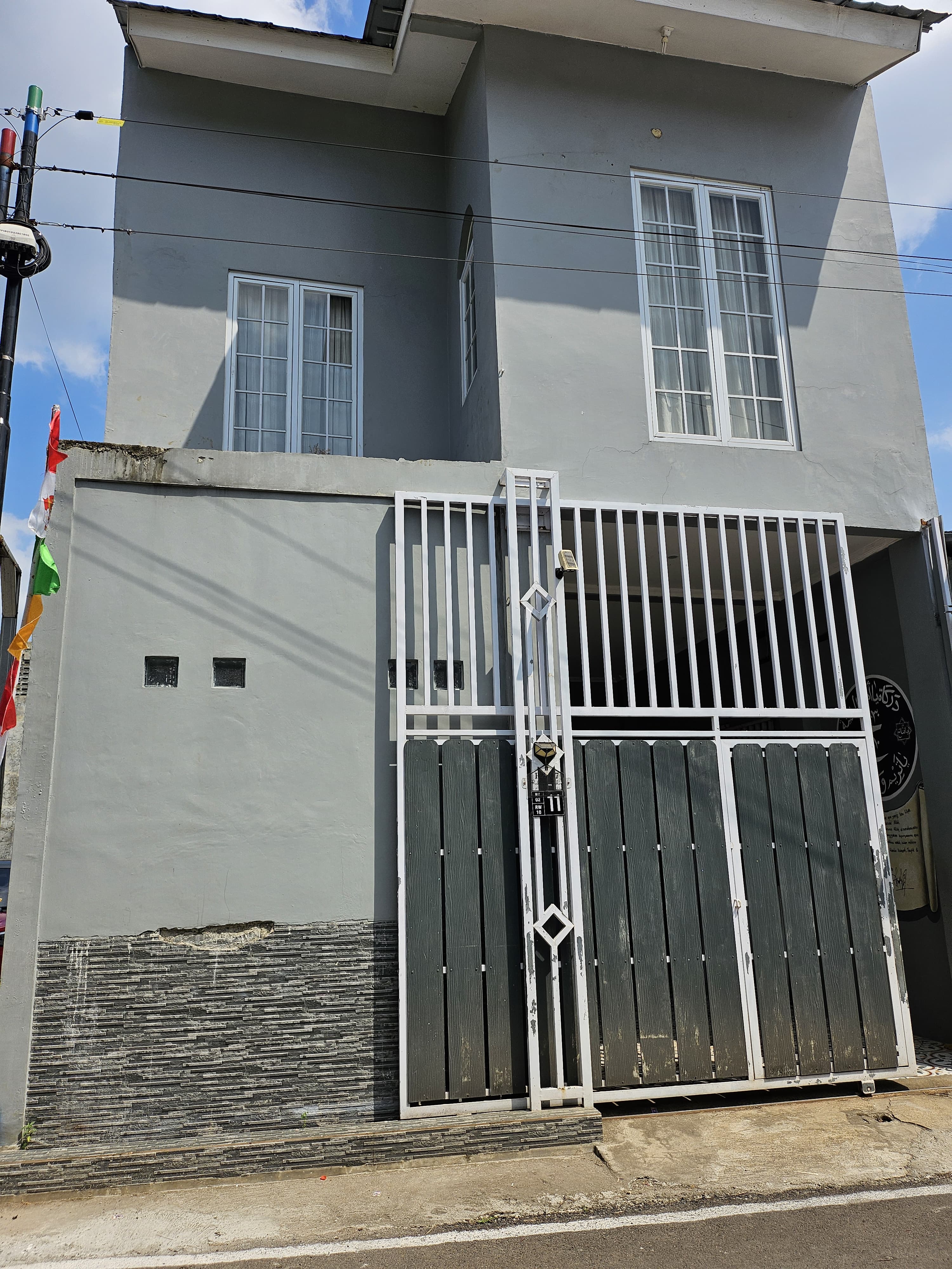 Disewakan Rumah Minimalis 2 Lantai 7 Menit Menara Pandang Purwokerto