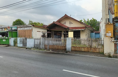 Dijual Tanah dan Bangunan Hanya 5 menit Dari Alun-Alun Purwokerto