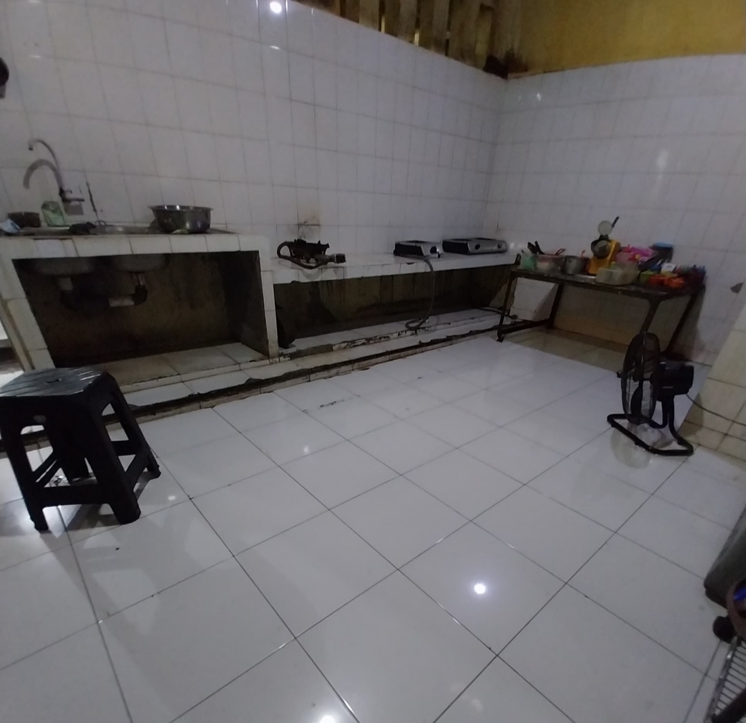 Rumah Ex Tempat Kuliner Lokasi Strategis 1 Menit Ke Stasiun Purwokerto