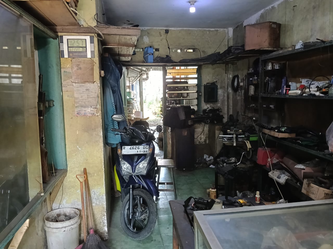 Dijual Tanah Bentuk Ngantong Bonus Bangunan Pinggir Jalan Raya Utama Sokaraja