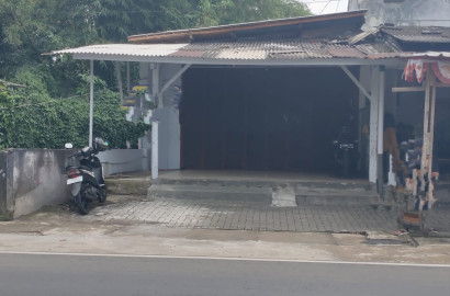 Disewakan Kios Toko Murah Lokasi Strategis 6 Menit Ke Alun-Alun