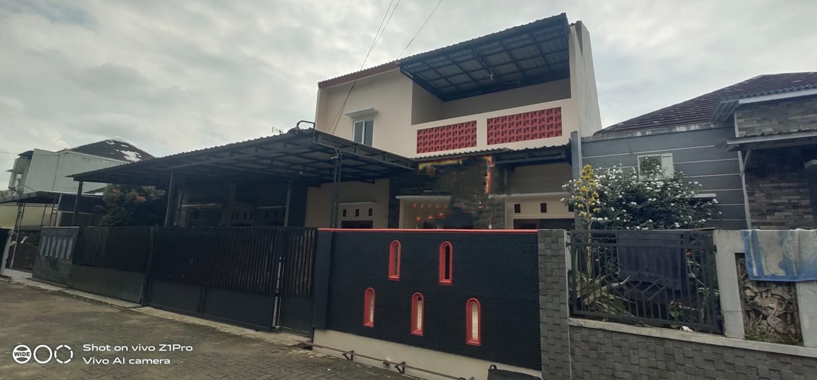 Disewakan Rumah Cantik 2 Lantai Belakang Kampus Kedokteran UNSUD Purwokerto