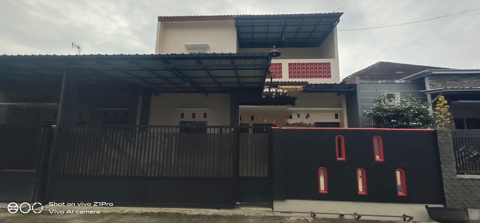 Disewakan Rumah Cantik 2 Lantai Belakang Kampus Kedokteran UNSUD Purwokerto