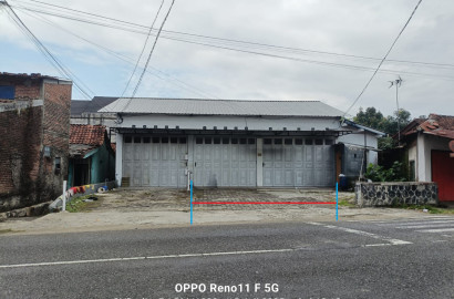 Disewakan Toko Dipinggir Jalan 4 Menit Kampus Unwiku